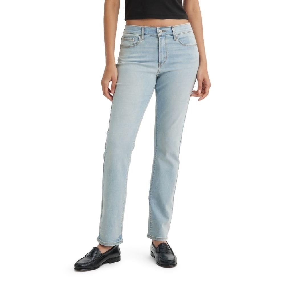 NWT Levi's Women's Classic Straight Jeans Mid Rise‎ Stretch Indigo 10 Short